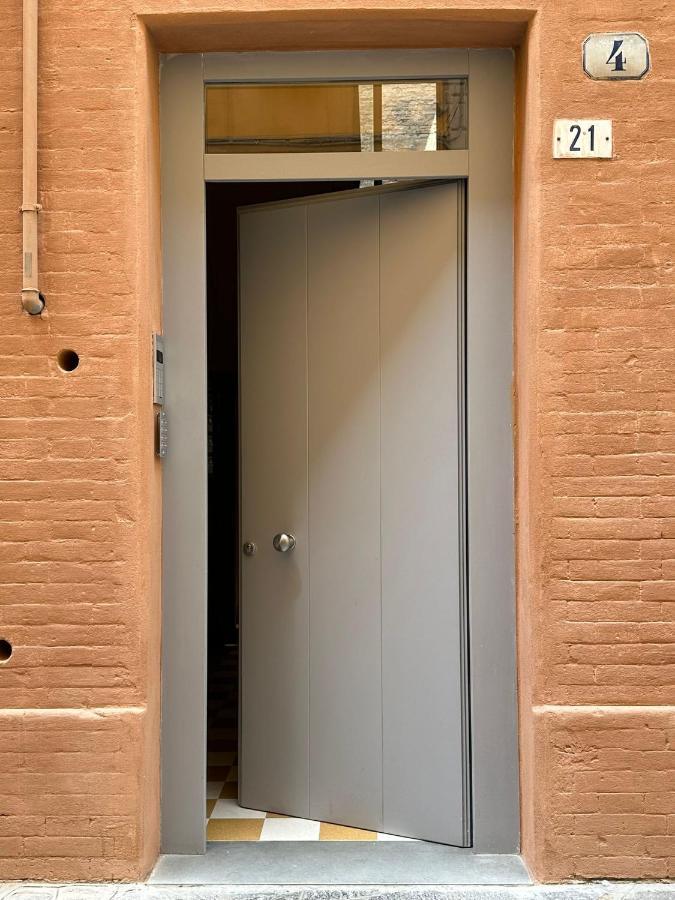 Coco21 Bed & Breakfast Модена Екстериор снимка